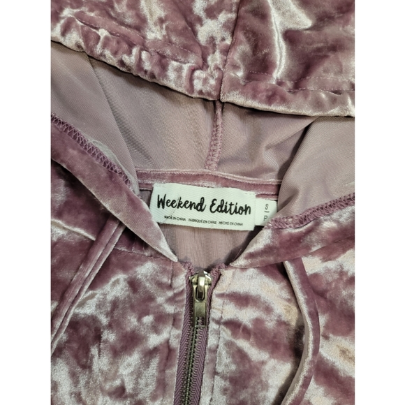 Weekend Edition women's lavender crop top velvet suede zip up hoodie size small - Picture 3 of 5